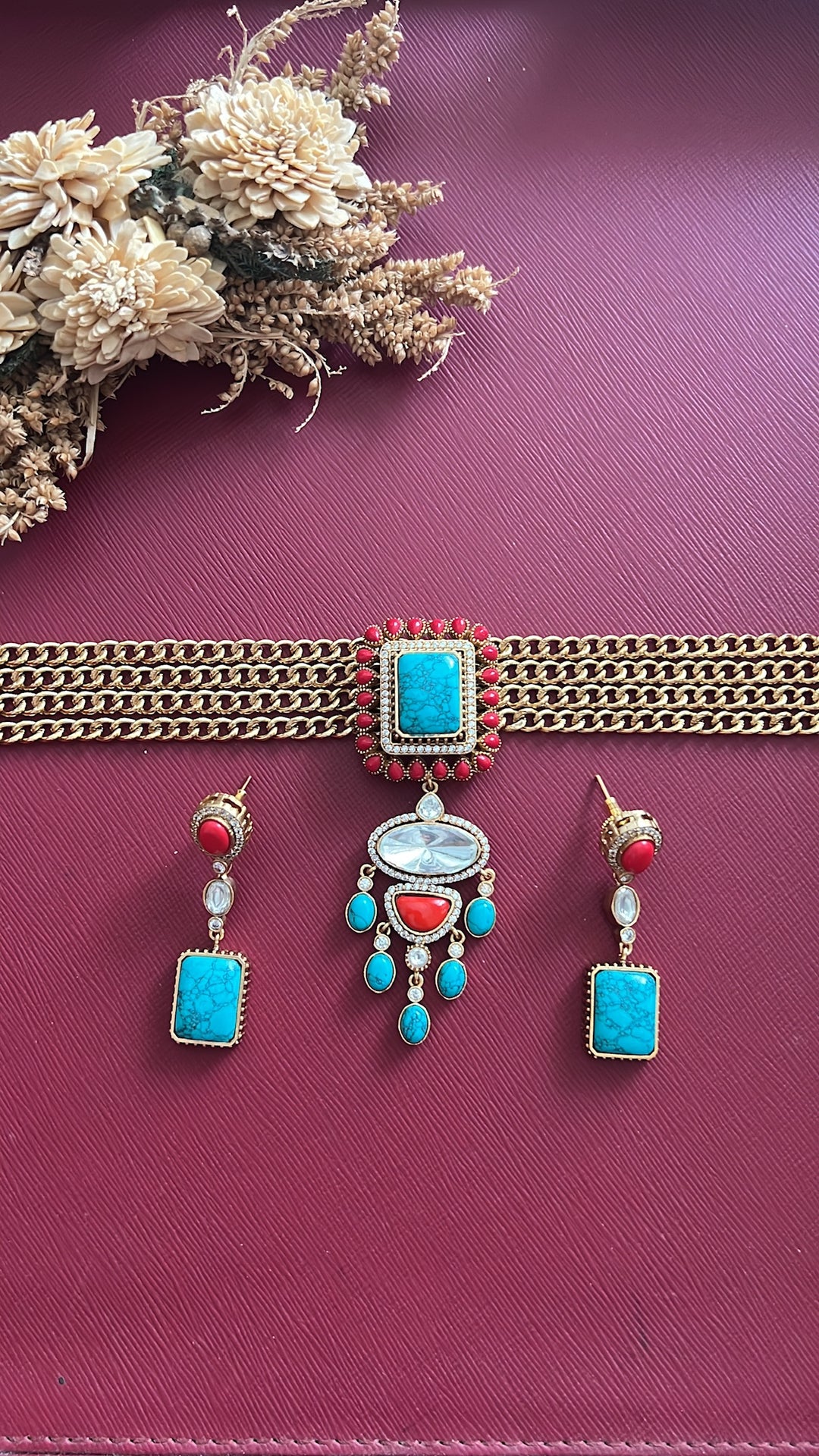 Mehuli Choker Set