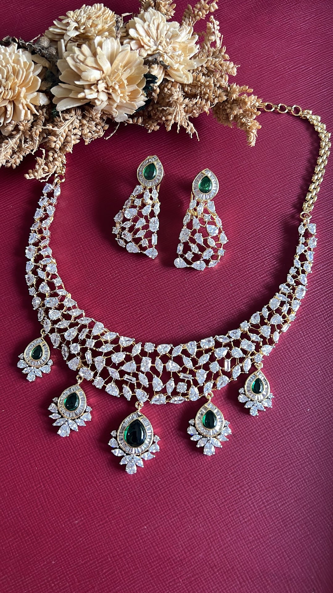 Suchitra Diamond Necklace Set - Green