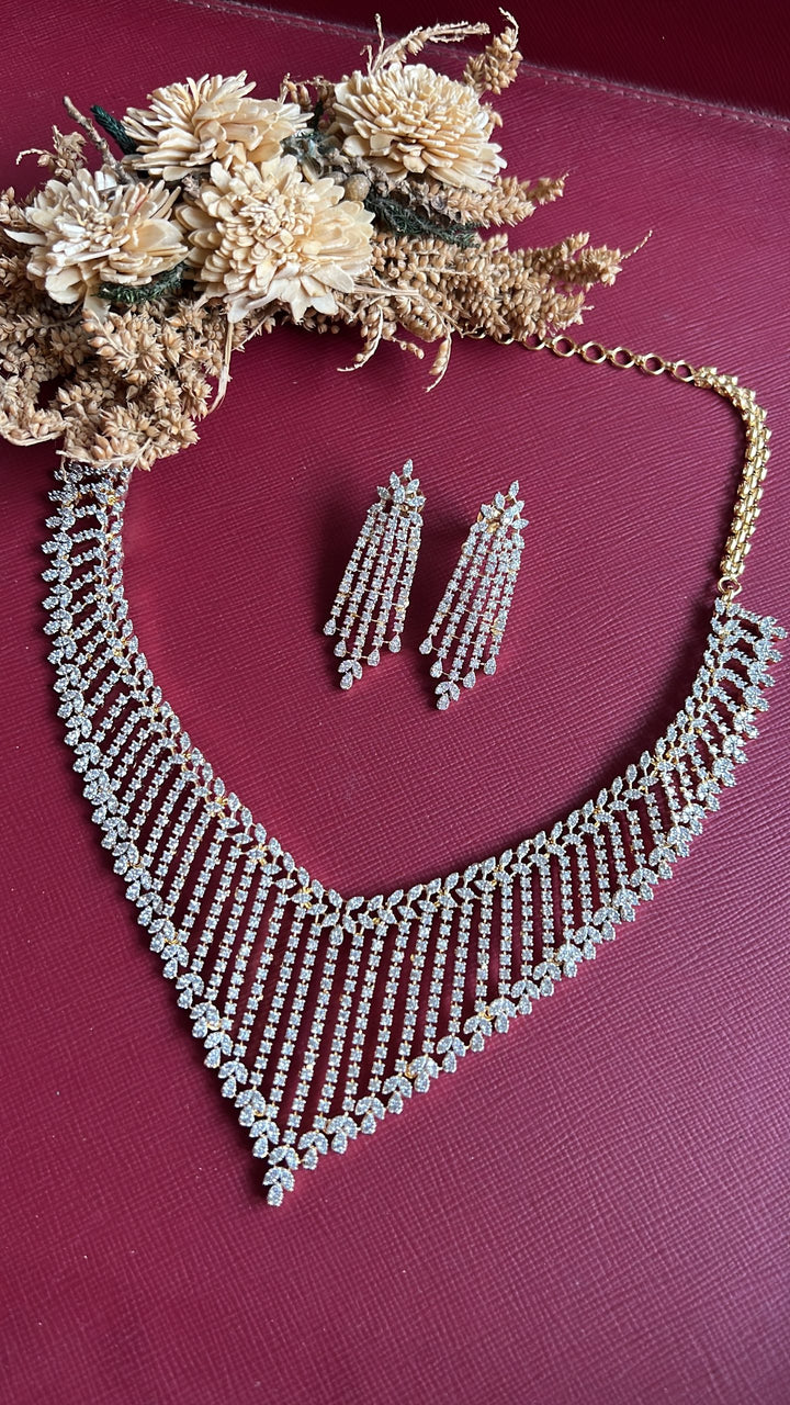 Zareen Diamond Necklace Set
