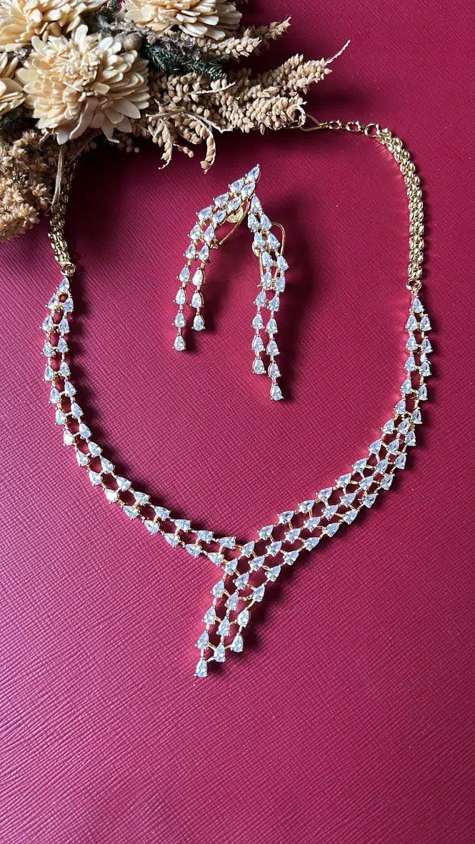 Ambika Diamond Necklace Set