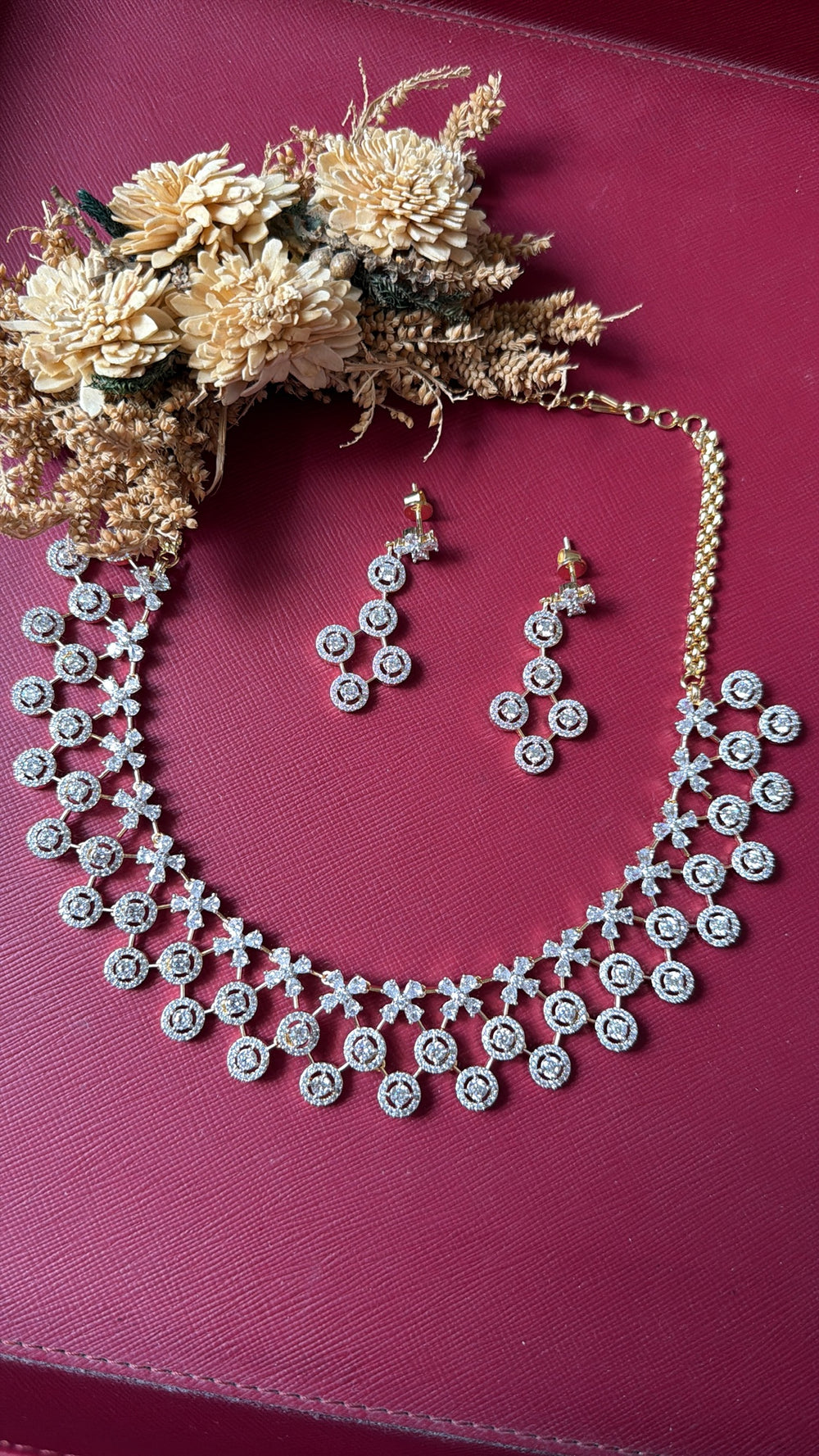 set of jewellery
imitation jewellery
bridal jewellery set