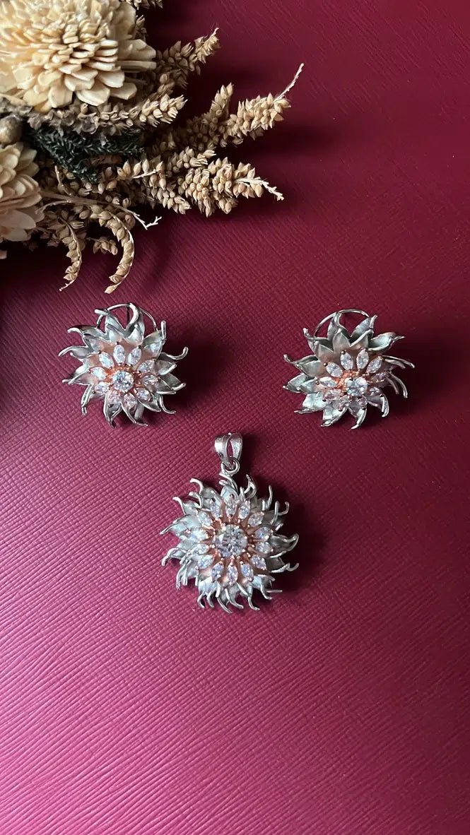 Moonlight Pendant Set