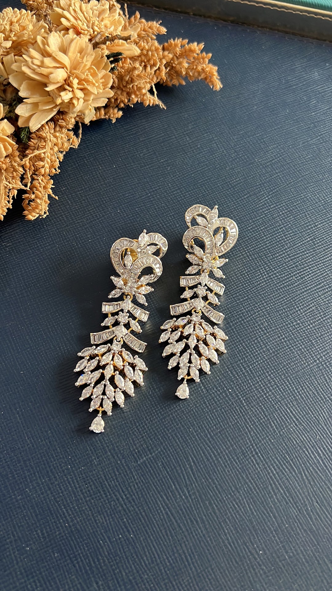 Meenal Diamond Earrings