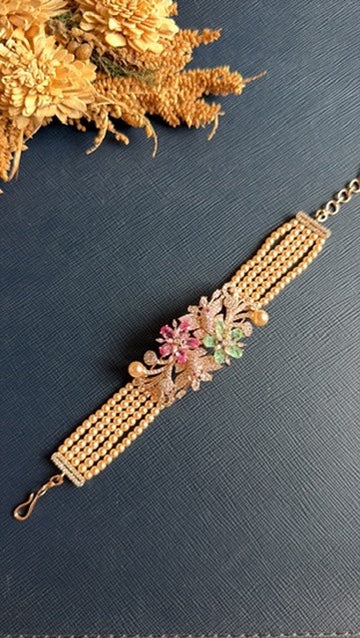 Naziya  Fushion Bracelet