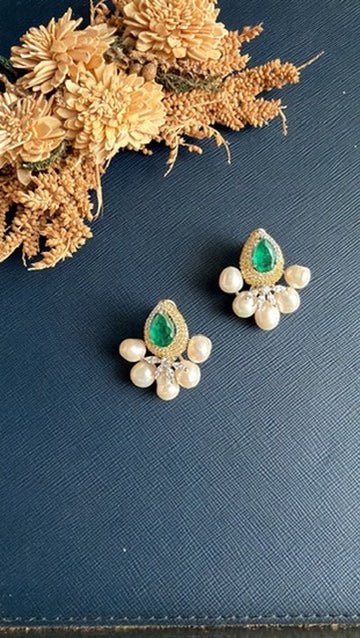 Krisha Pearl Studs