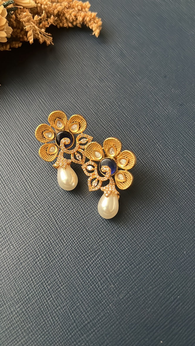 Luna Diamond Earrings