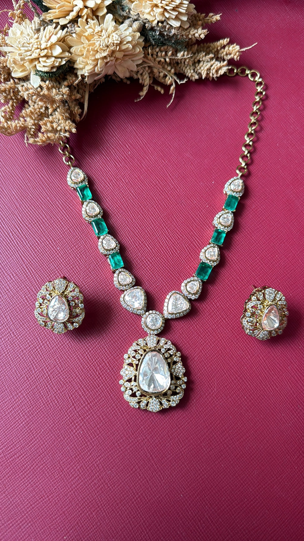 set of jewellery
imitation jewellery
bridal jewellery set
wedding jewellery set for bride