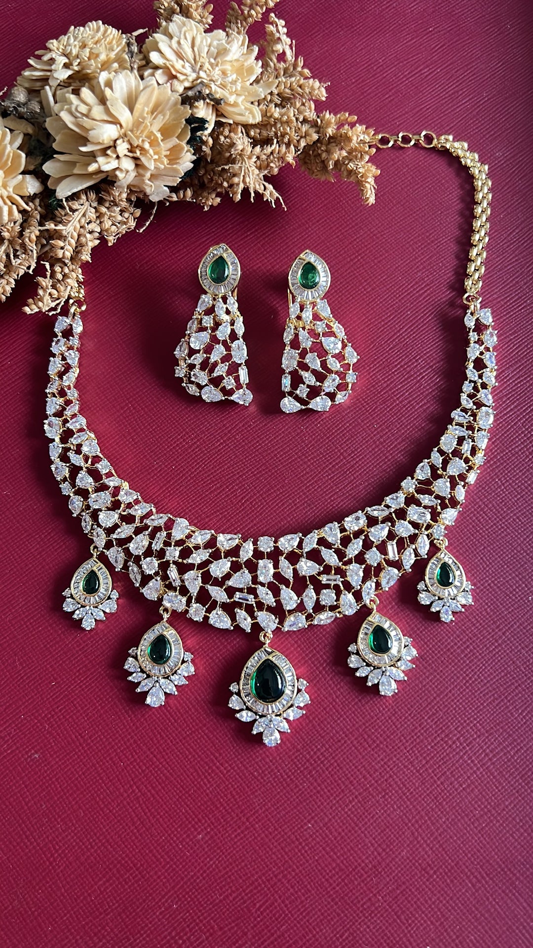 Suchitra Diamond Necklace Set - Green