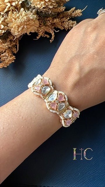 Ira Kundan Pearl Bracelet