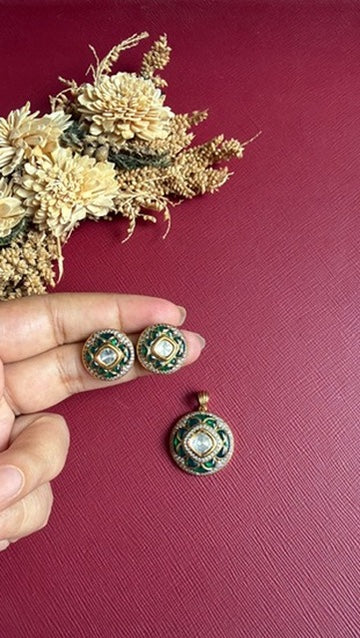 pendants for women
pendant for girlfriend
pendants
pendant