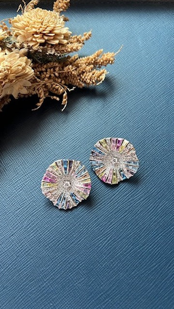 ear studs for women
ladies stud earrings
stud earrings
earrings and studs