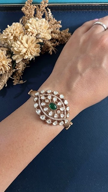 Vaani Kundan Bracelet
