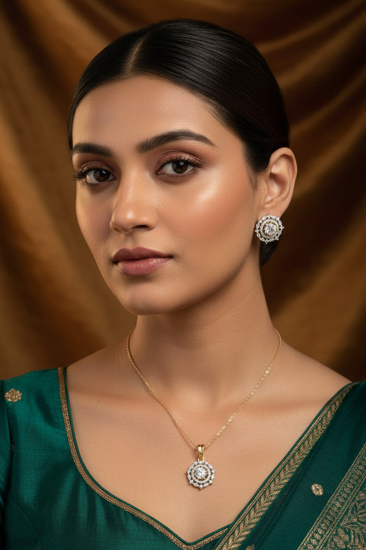 Janu Diamond Pendant Set