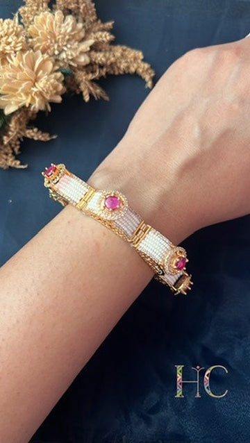 Pankhudi Pearl  Bracelet