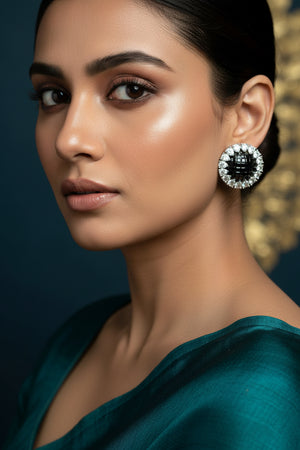Kamna Diamond Stud- Black