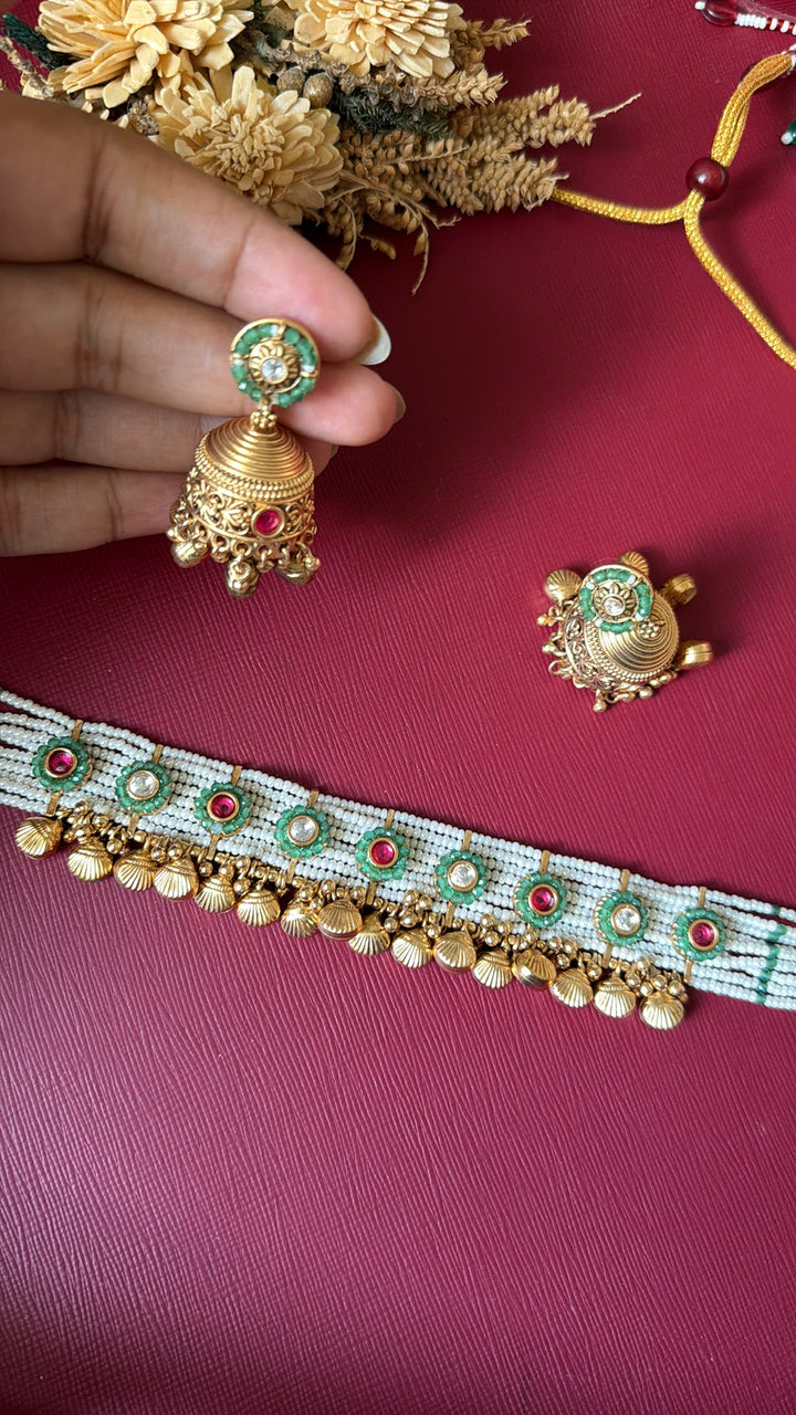 set of jewellery
imitation jewellery
bridal jewellery set
