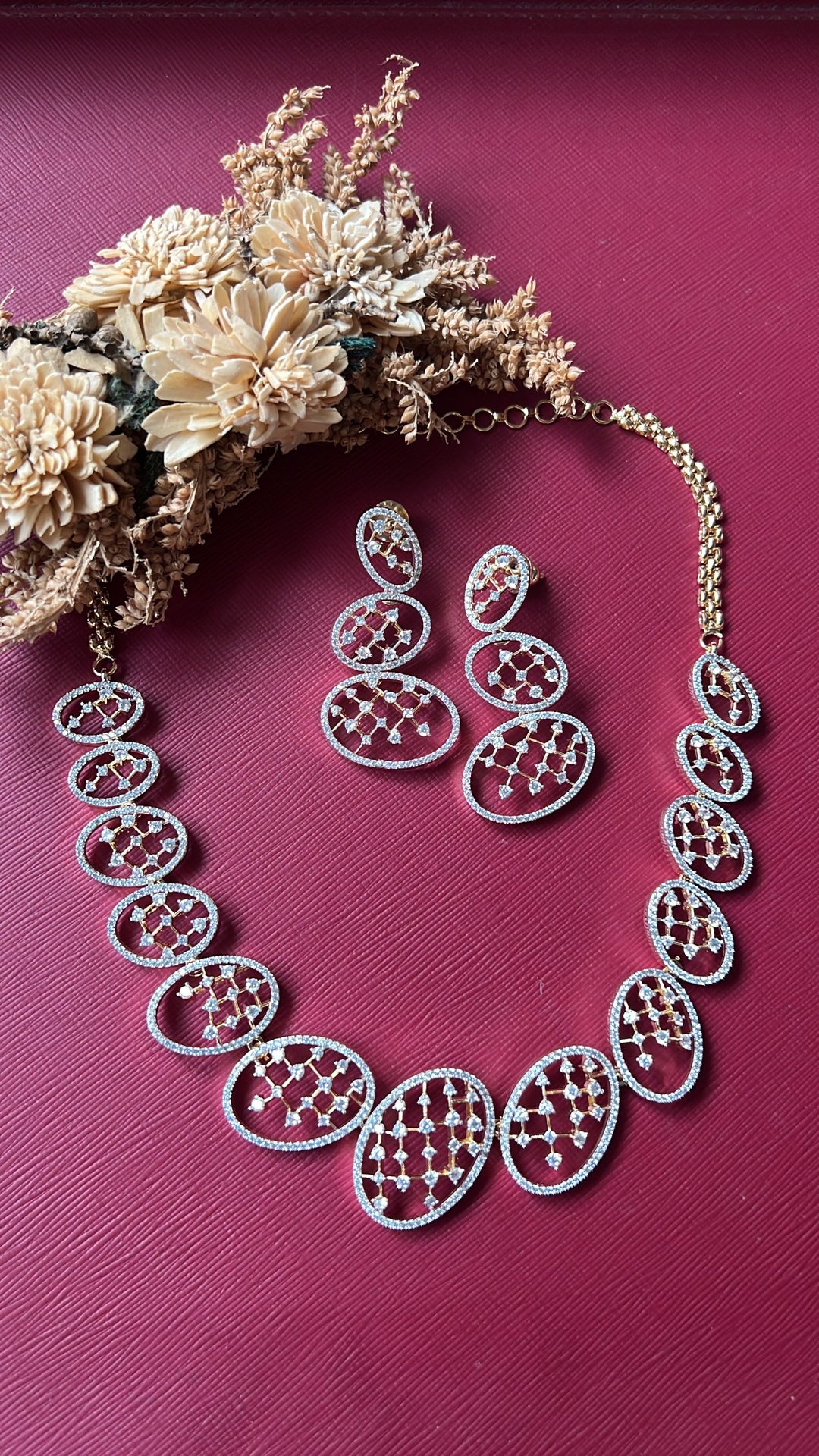 Tejasvi Diamond Necklace Set