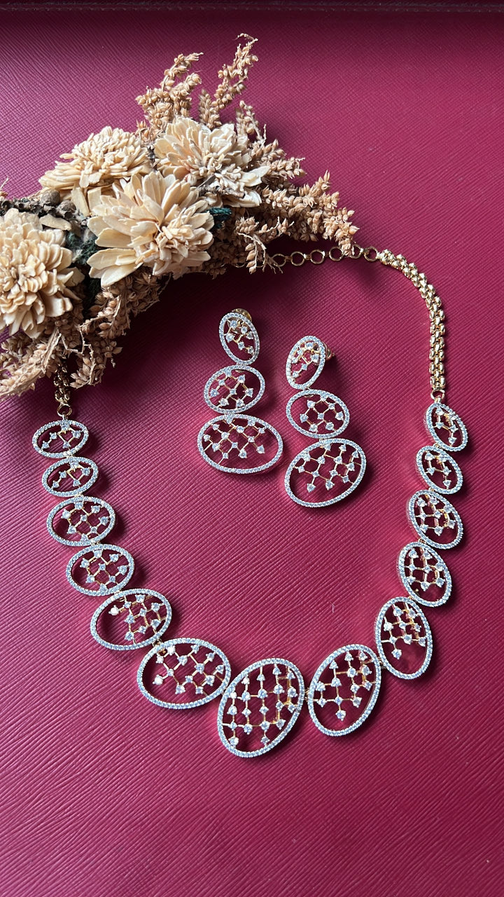 Tejasvi Diamond Necklace Set