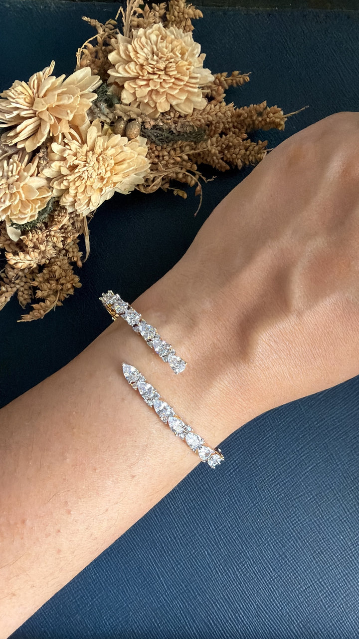 Neera Diamond Bracelet