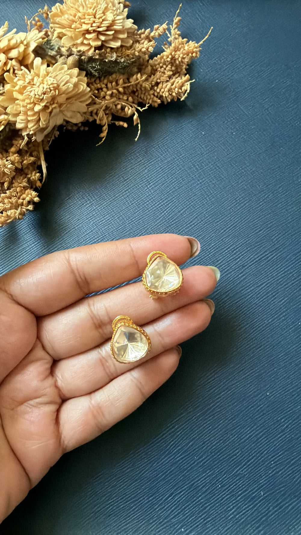 stud women
stud earrings for women
ear studs for women