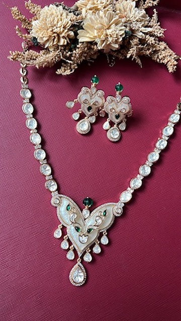 Shraddha  MOP Kundan Fusion Set