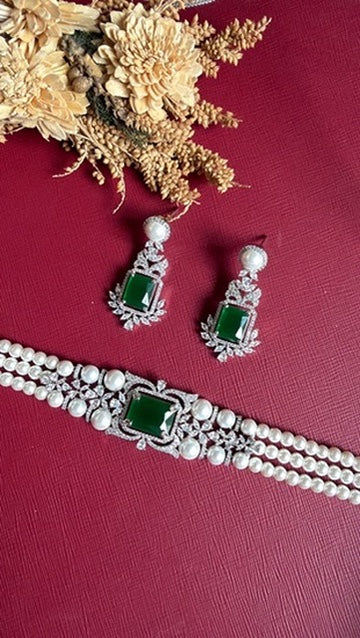 Isara Choker Set
