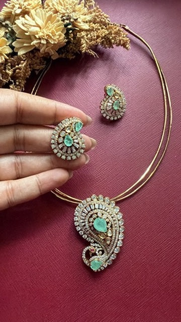 Manasavi Kundan Hasli Set - Sea Green