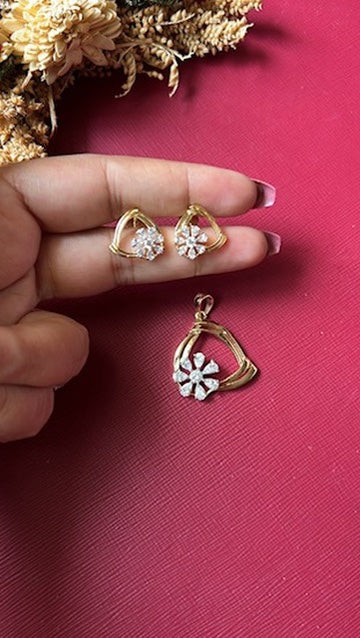 Janvi Diamond Pendant Set