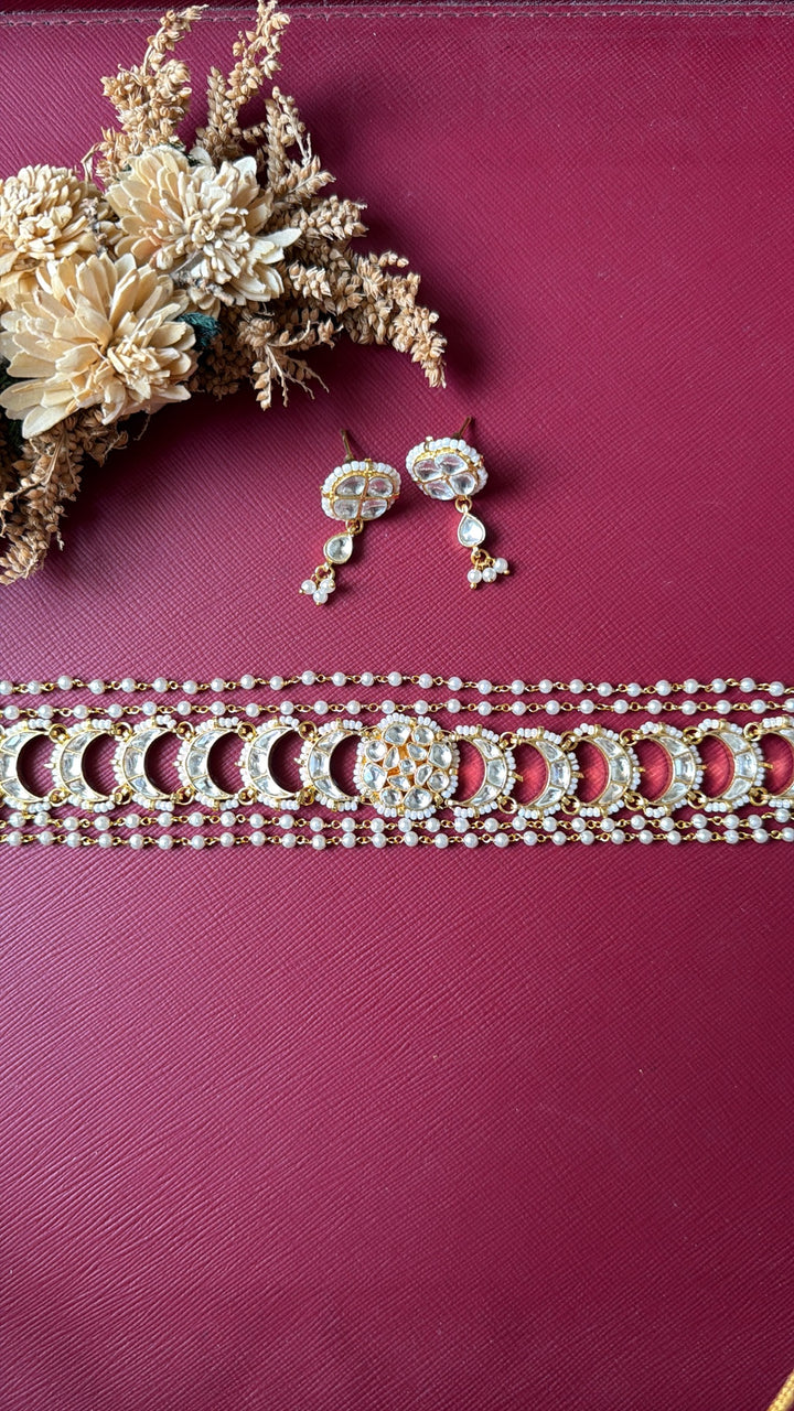 Likhita Kundan Choker Set