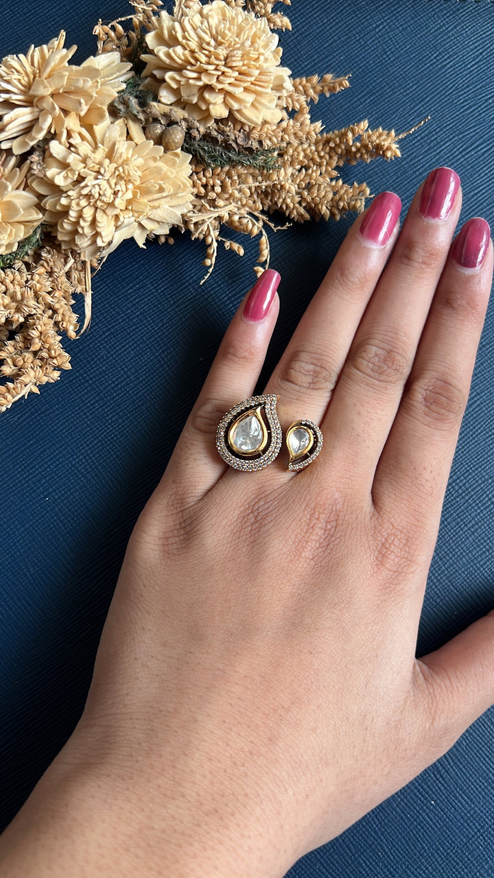 Shanta Kundan Ring