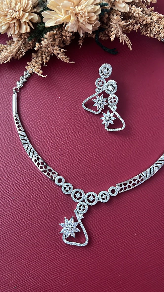 Elara Diamond Necklace Set