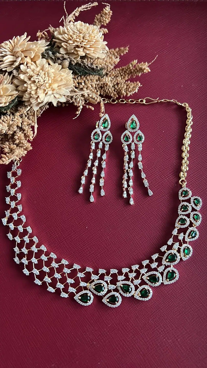 Janki Diamond Necklace Set