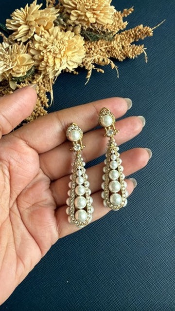 Jannat Pearl Earring