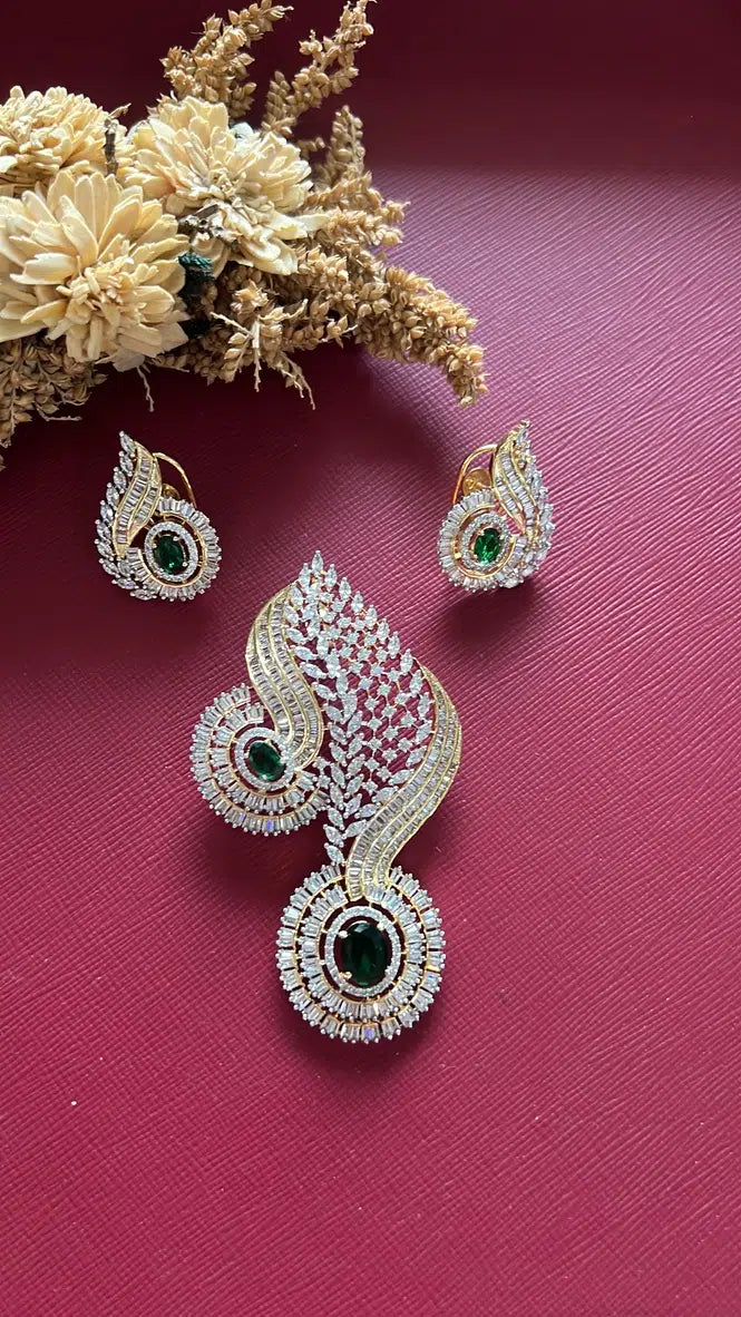Padmini Diamond Pendant Set