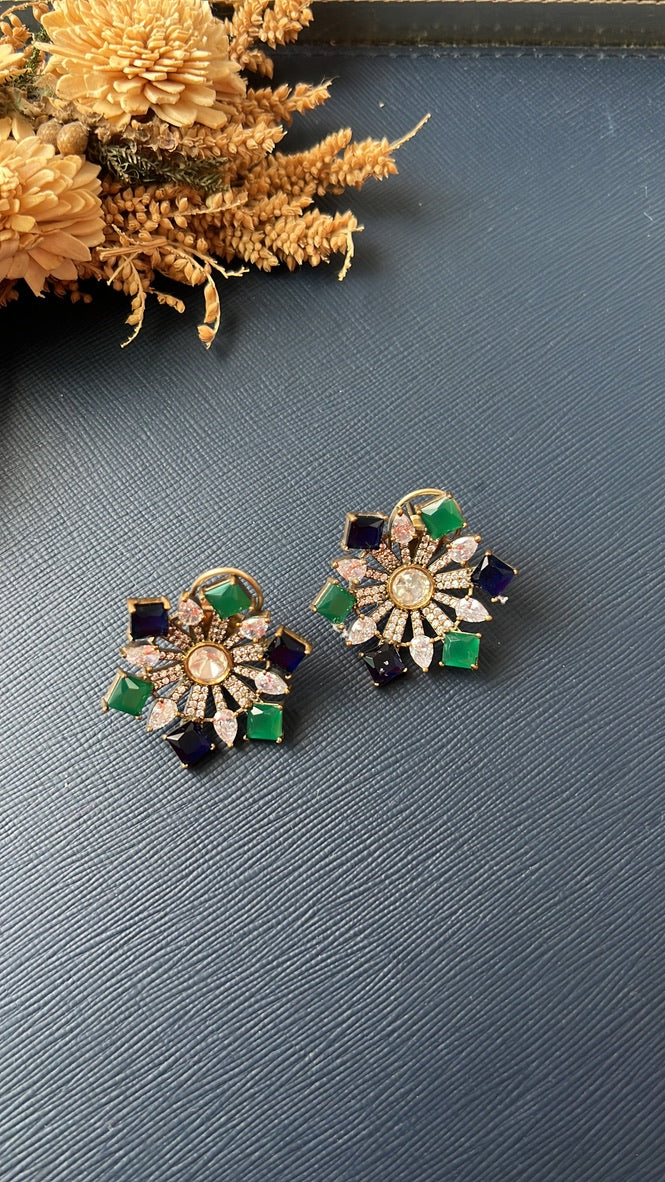 Jia Diamond  Studs