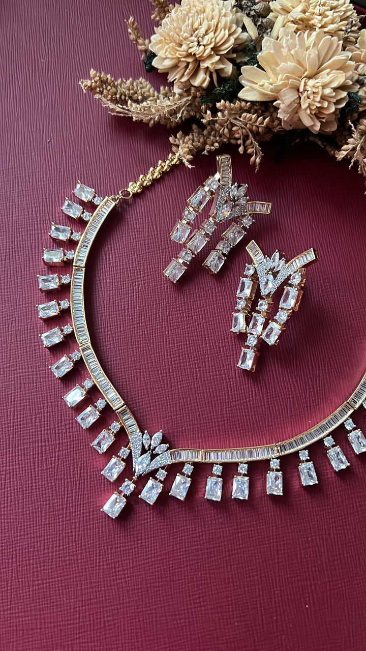 Tia Diamond Necklace Set