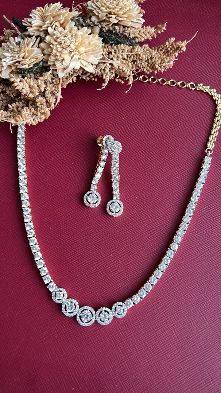 Nishmita Diamond Necklace Set