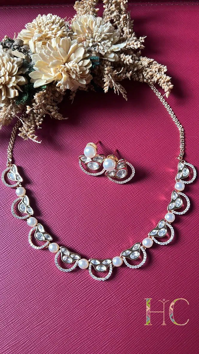 Pearl Kundan Necklace Set