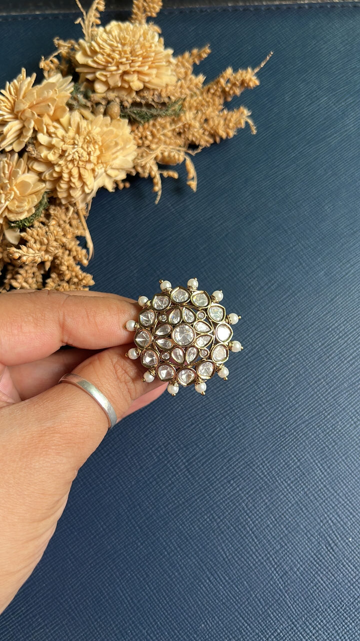 Utkarsha Kundan Ring