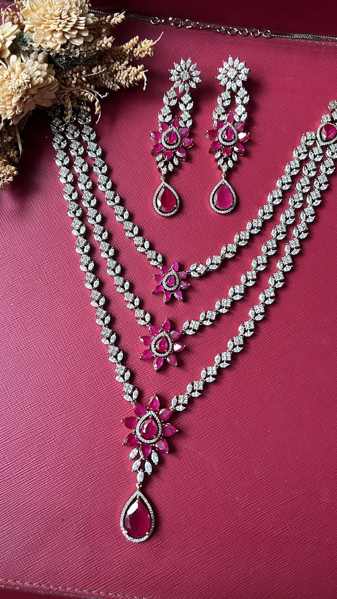 Mahnoor Diamond Necklace Set- Rubi