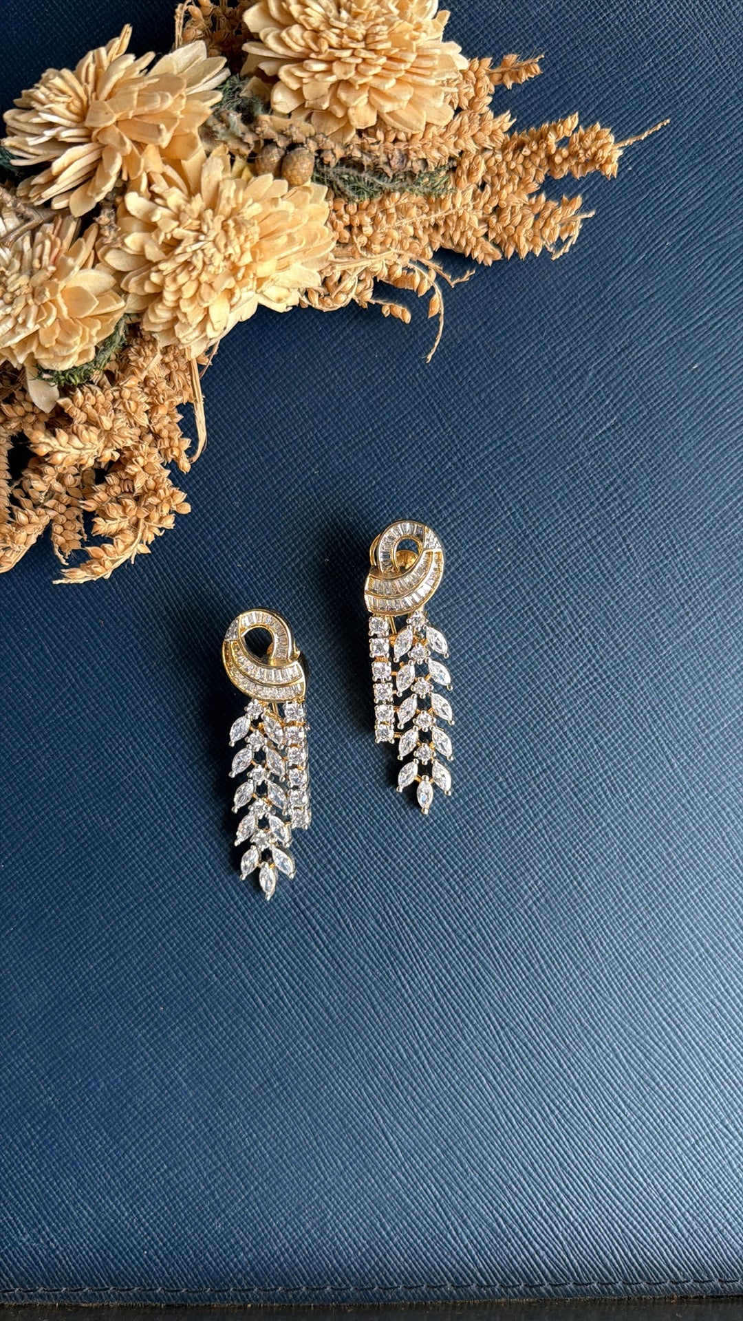 earrings for women
gold earrings for women
stud earrings