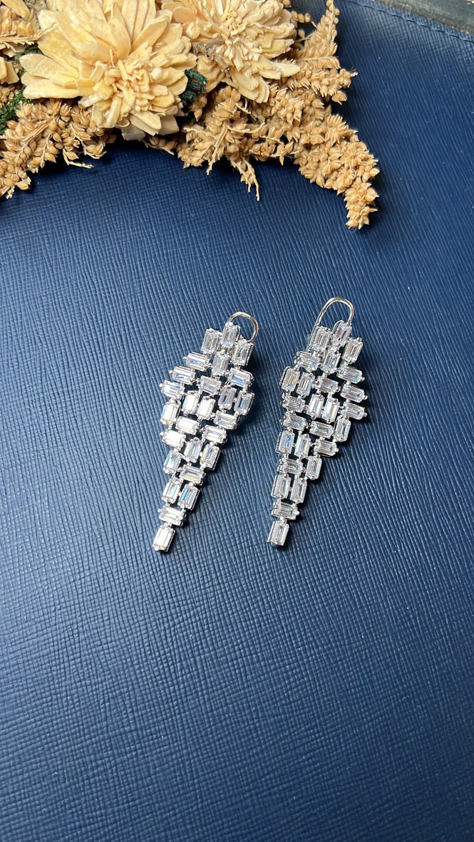 Mita Diamond Earrings