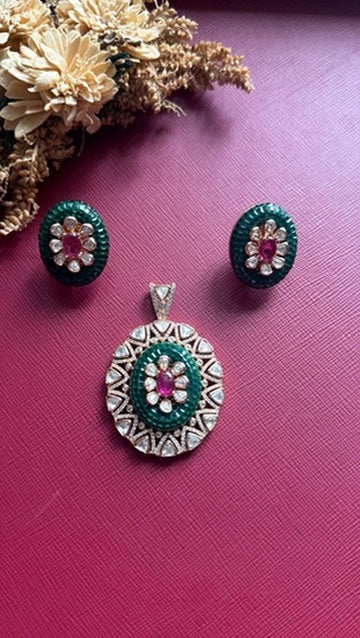Pallavi Pendant Set- Green