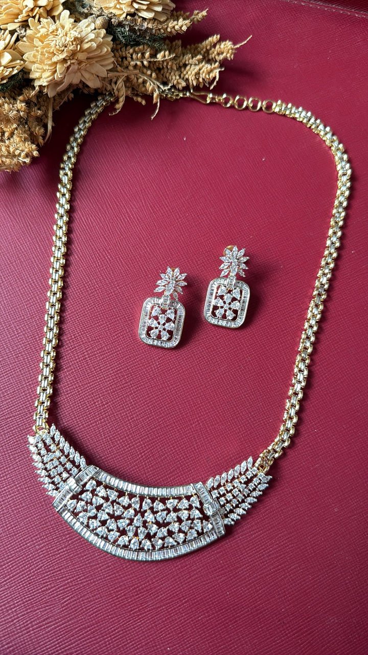 Padmasri Diamond Pendant Set