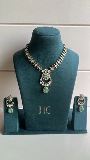 Kundan and Resin Necklace Set