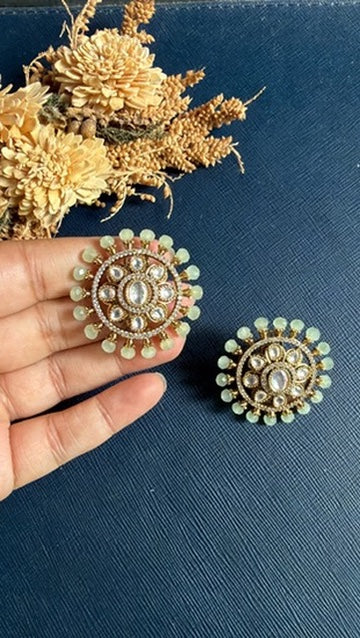 Movina Kundan Studs