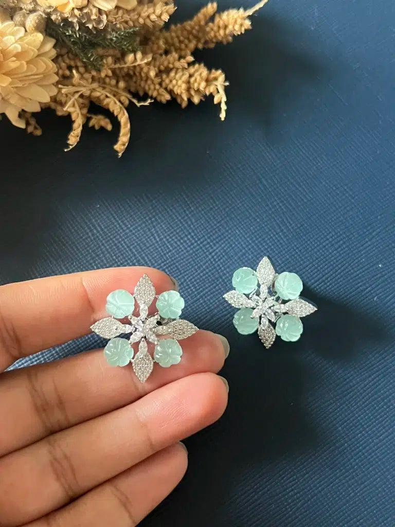 studs for women
stud women
stud earrings for women