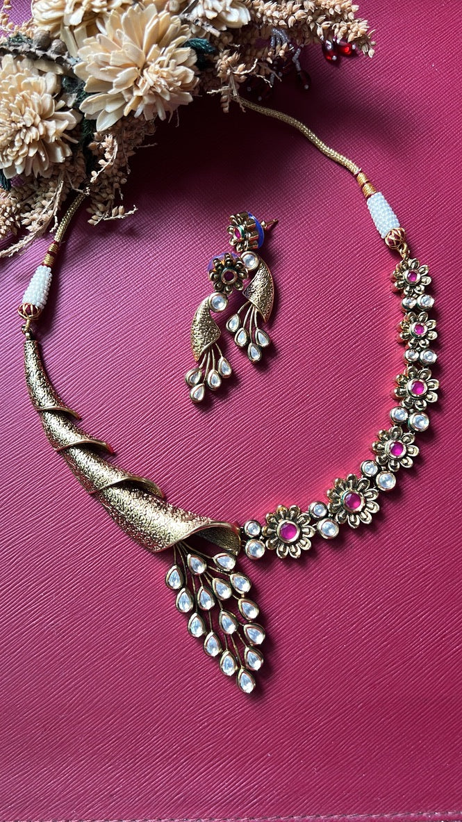 Antique Gold AC Kundan Floral Necklace Set- Rubi