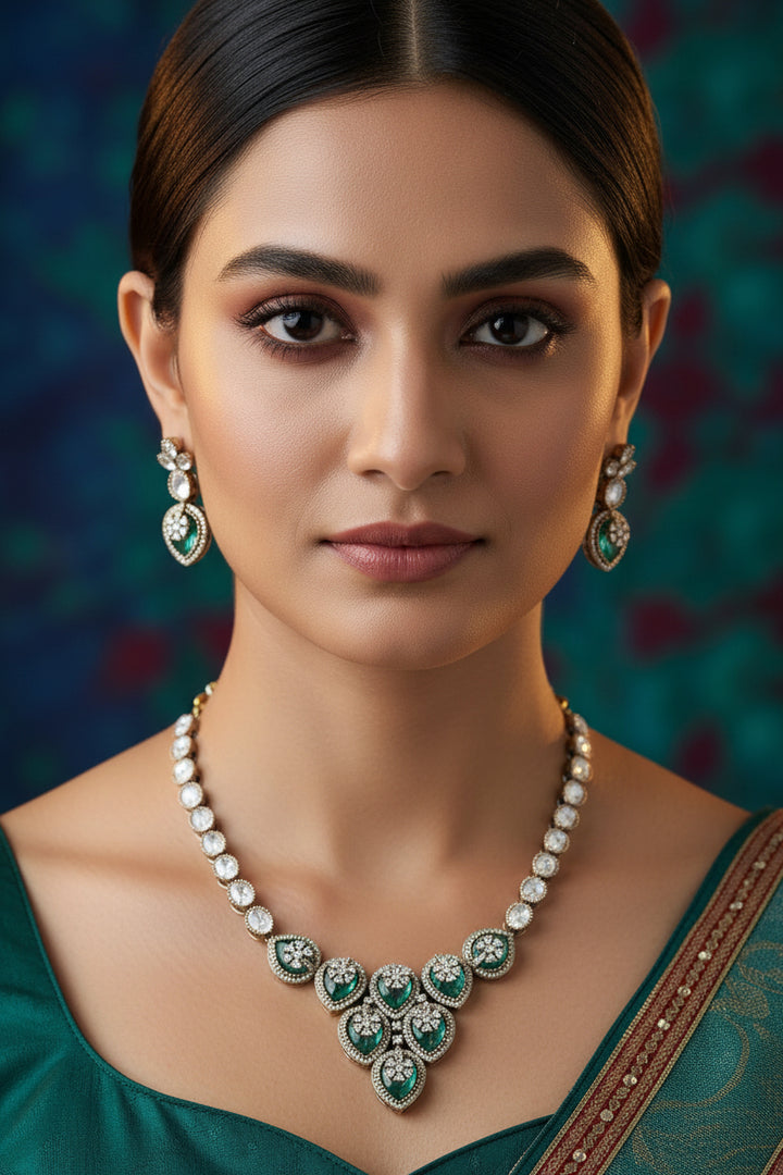 Shreya Kundan &amp; Doublet Stone Necklace Set