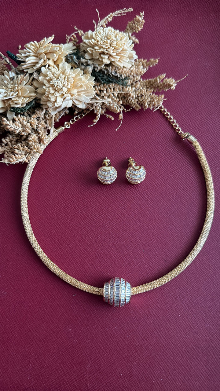 Jinal Diamond Necklace Set